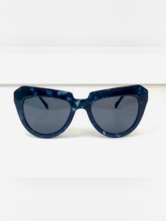 Komono Accessories - KOMONO Blue Tortoiseshell Cat Eye Sunglasses - Women